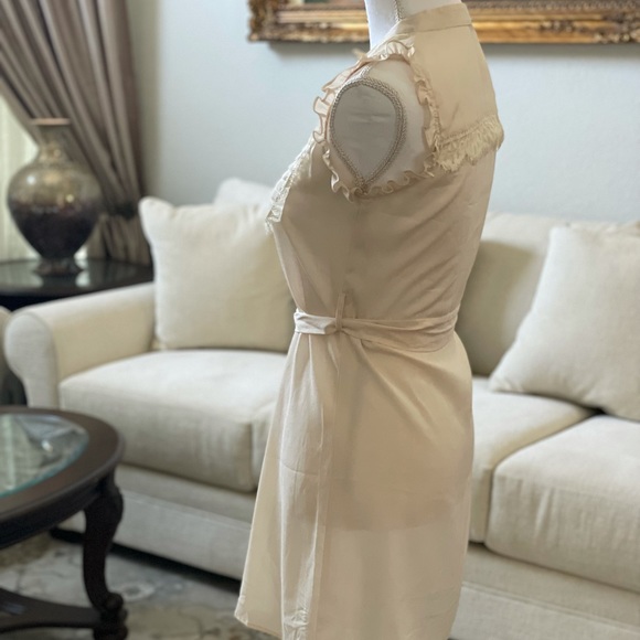 Cream Color Day Dress - Picture 3 of 6